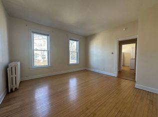 1823 E Bradford Ave, Milwaukee, WI 53211