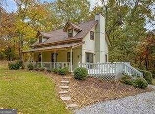 667 Running Deer Rd, Cleveland, GA 30528