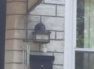 102 Weymouth Rd, Darby, PA 19023