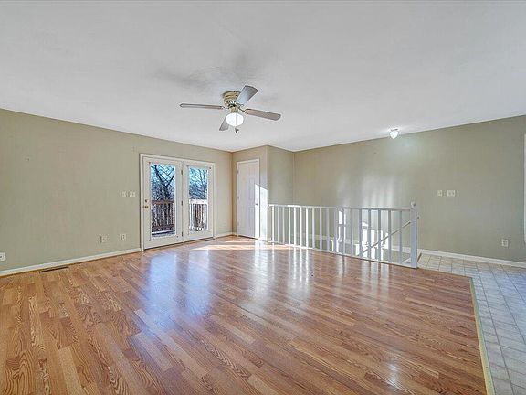 3rd image of 4902 Old Mountain Rd NE