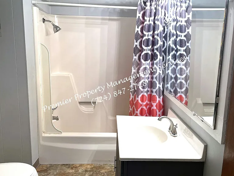 602 E Lutton St #1 — Photo 14