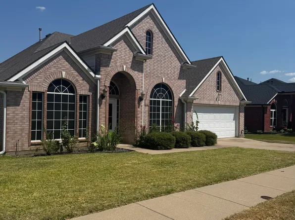 10100 Saint James St, Fort Worth, TX 76244