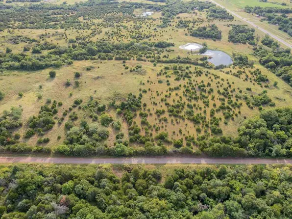 4 Four County Rd #180, Perry, OK 73077