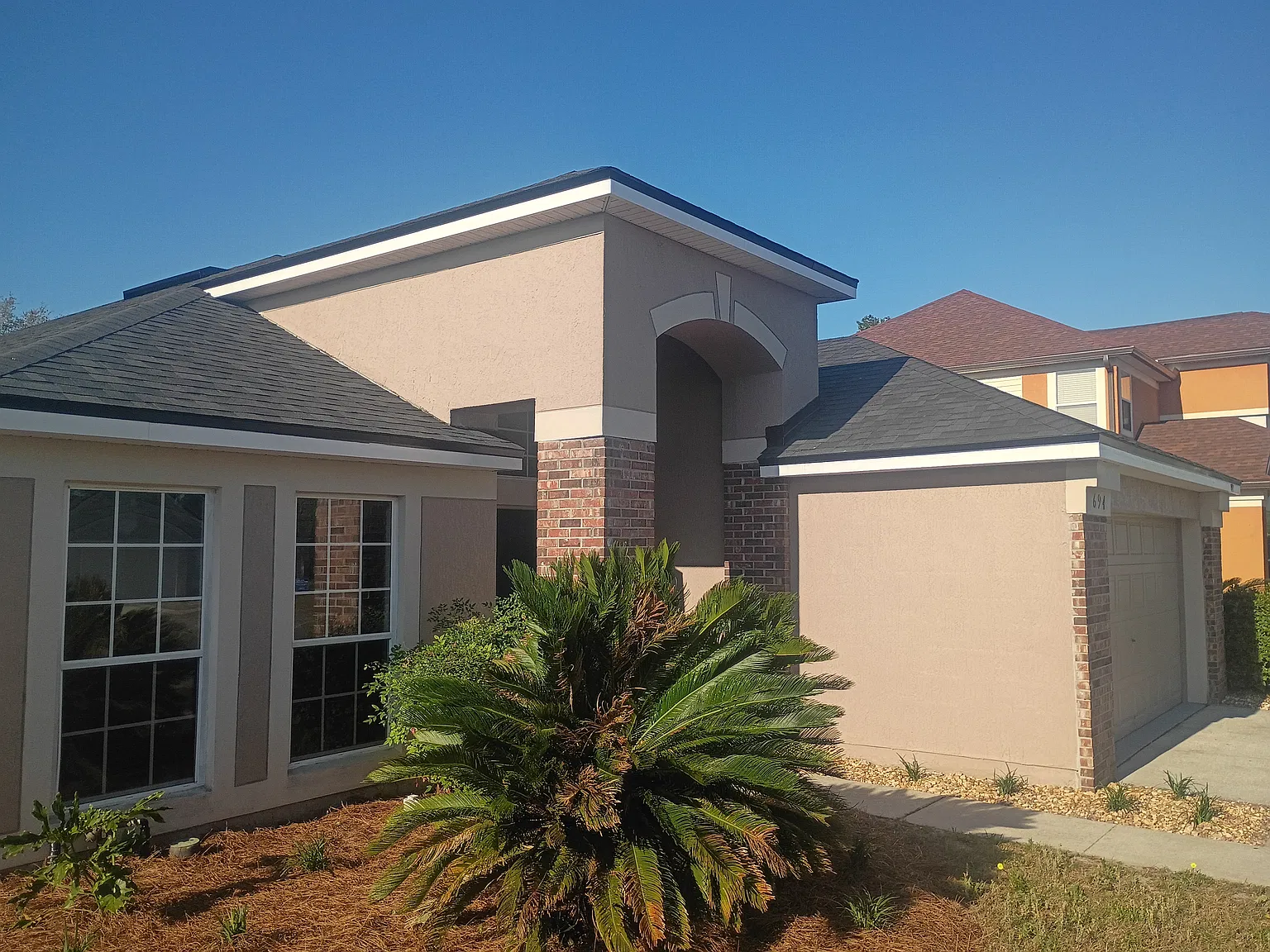3 bed, 1599 sqft, $1,950 — Photo 2