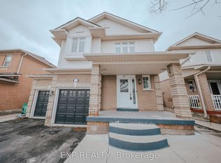 3 Deforest Dr, Brampton, ON L7A 2Y3