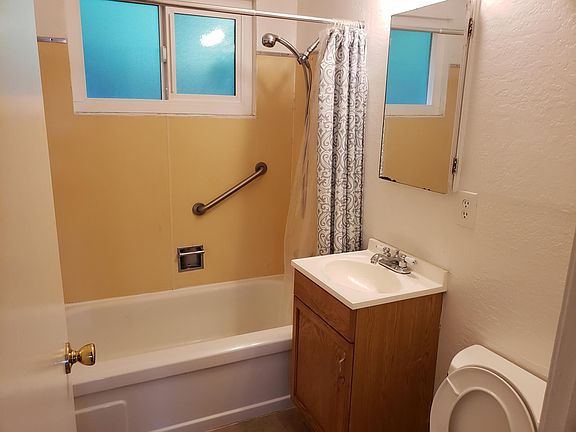 5th image of 629 Hichborn St