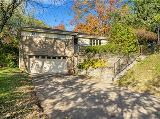 2565 Aldon Dr, Sewickley, PA 15143