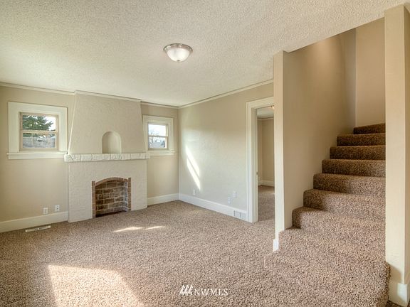 3rd image of 3630 E E Street