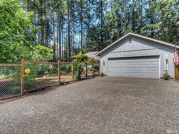 2nd image of 11403 Country Club Dr #Ai