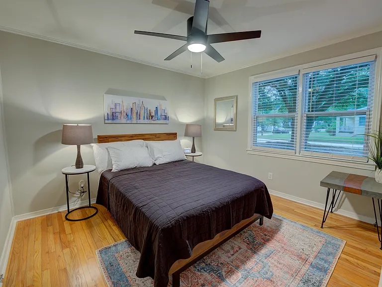 322 S Kilbourne Rd — Photo 21
