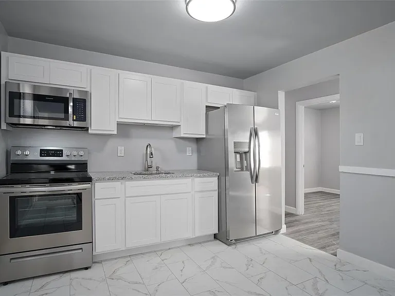 1031 Highmont Dr — Photo 8