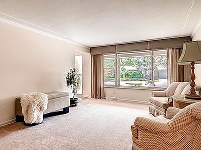 5th image of 3501 E Davies Pl