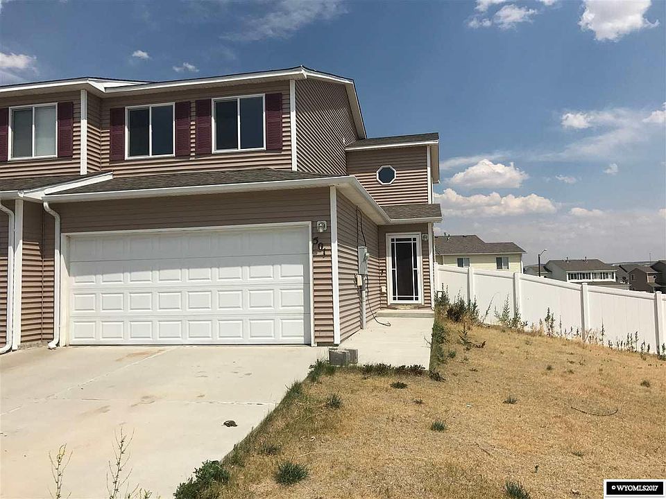 1st image of 501 Dinwoody Way