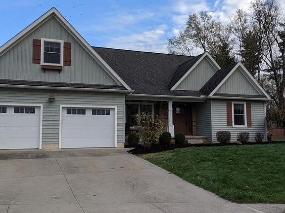 2nd image of 794 Francis Dr