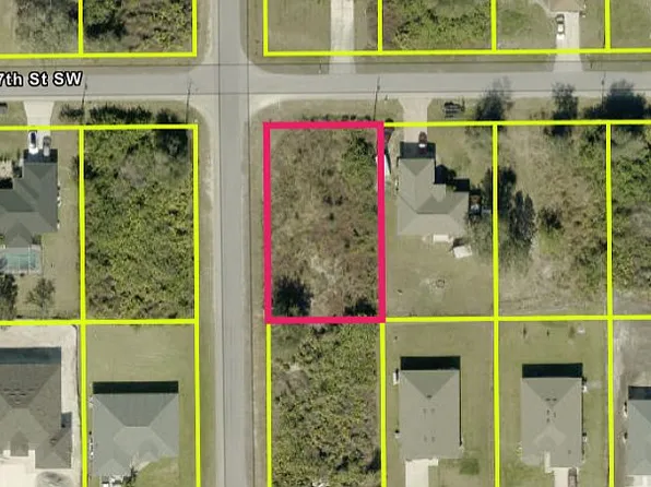 3219 37th St SW, Lehigh Acres, FL 33976