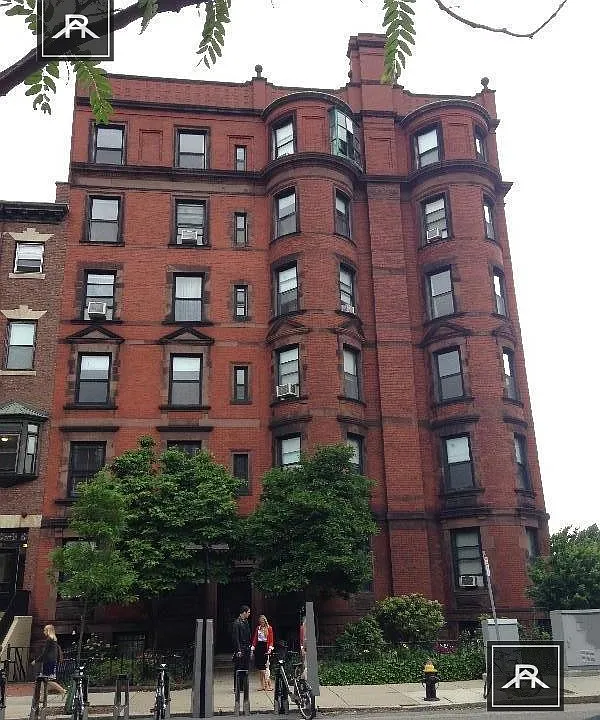 504 Beacon St #61