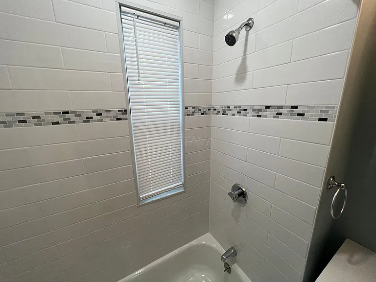 366 Highland Ave #1 — Photo 7