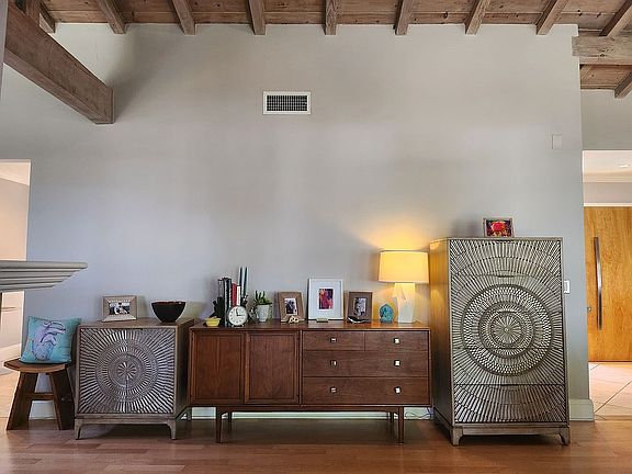 3rd image of 4057 Via Solano