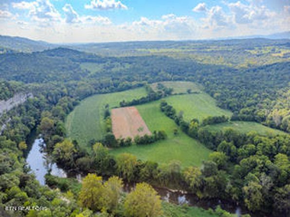 799 Bartley Rd, Rose Hill, VA 24281