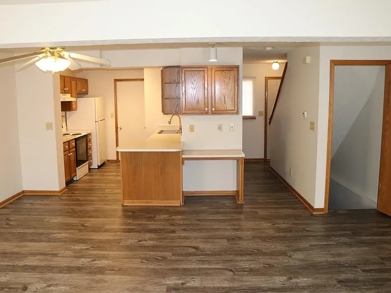 6335 Benjamin Pl — Photo 14