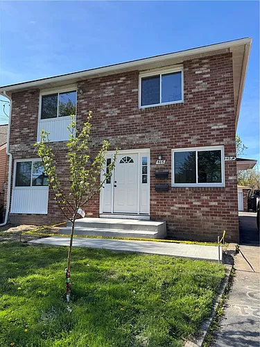 405 Garfield Ave Photo 1