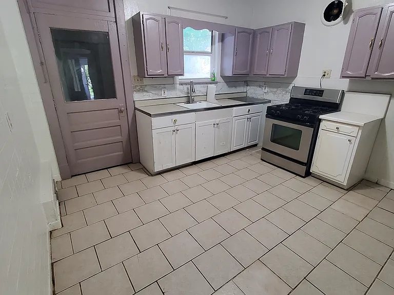6609 Saint Louis Ave — Photo 3