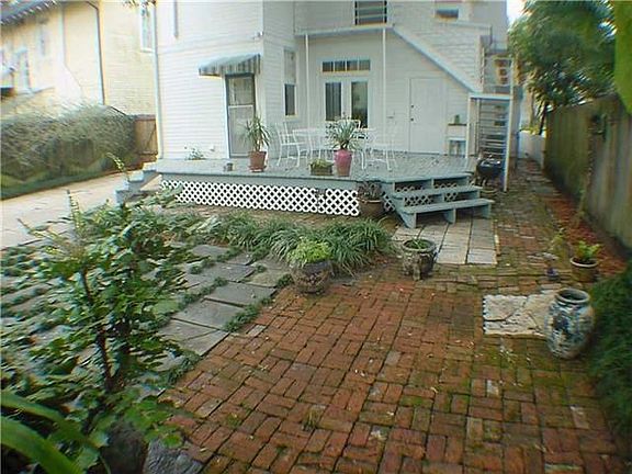 4th image of 7911 Jeannette St