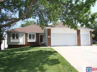 3410 Canyon Rd, Lincoln, NE 68516