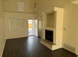 9213 Redwood Blvd #2, California City, CA 93505