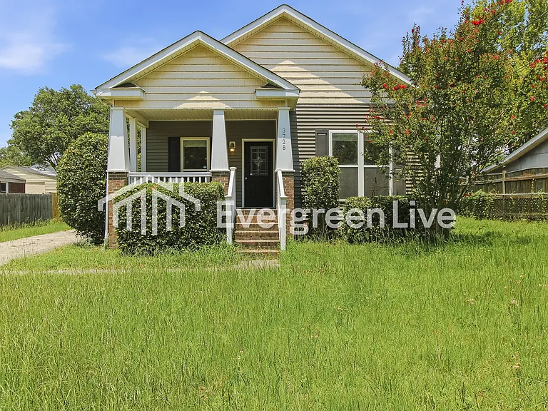 3725 Lotus St — Photo 1