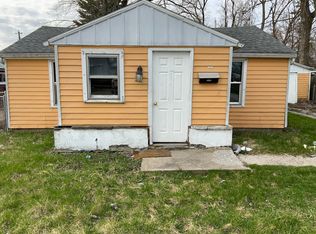 58 Maplewood Ave, Danville, IL 61832
