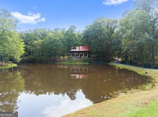 140 J R Rd, Cartersville, GA 30121