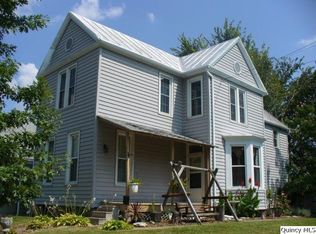 1111 S 12th St, Quincy, IL 62301
