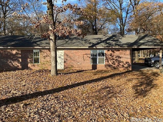 1st image of 19 Leisure Valley Dr