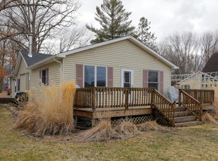 68 Baseline Rd, Gobles, MI 49055