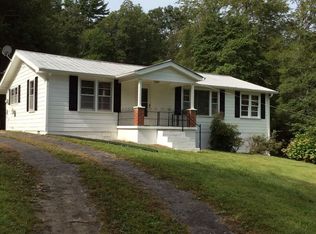 1045 Bell Hill Rd, Murphy, NC 28906