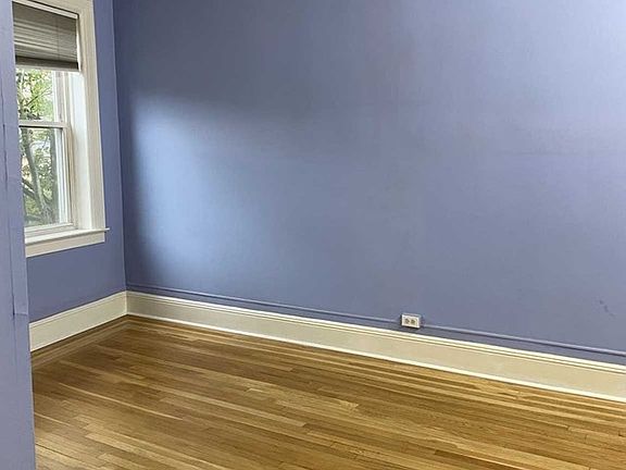 4th image of 218 Broad Ave APT 3A