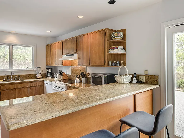 16 Dune Ln — Photo 7