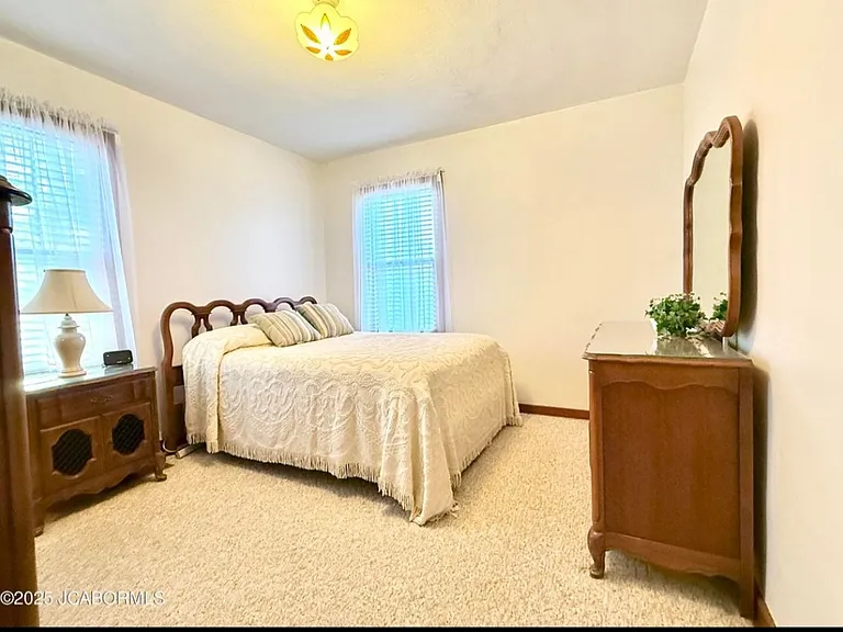 815 Adams St — Photo 7