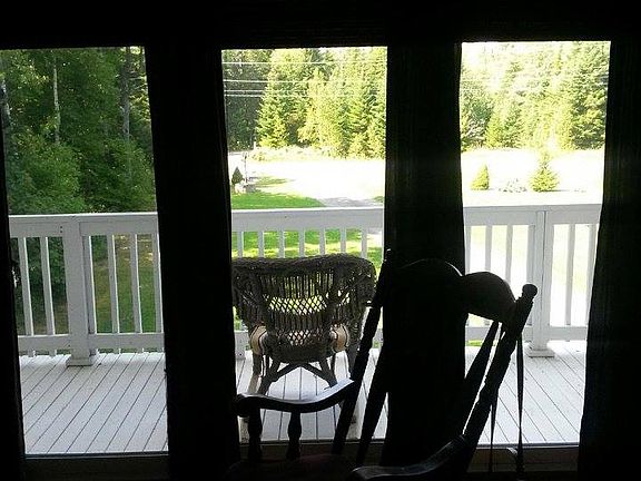 upstairs bedroom 1 balcony