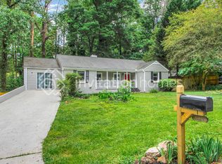 4364 Cary Dr, Snellville, GA 30039