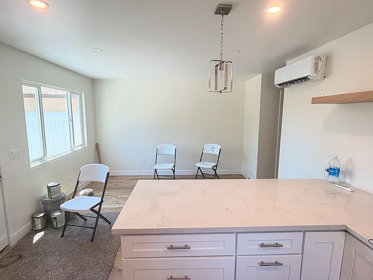 2036 N Primrose Way — Photo 4