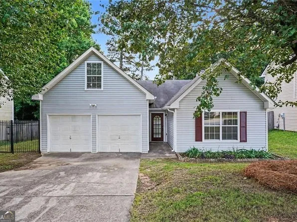 5343 Sapphire Cir, Ellenwood, GA 30294