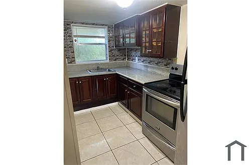 2235 NW 59th Way Photo 1