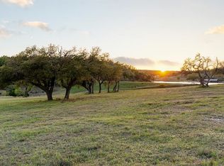 656 Hagee Dr, Fredericksburg, TX 78624