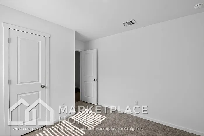 9721 NW 124th St — Photo 24