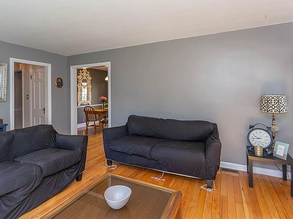4th image of 2612 Ryan Dr