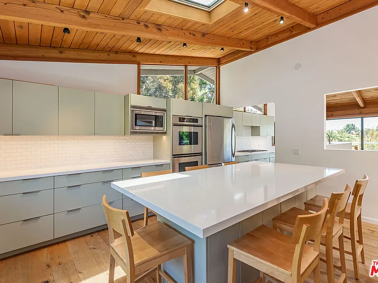 28873 Boniface Dr — Photo 10