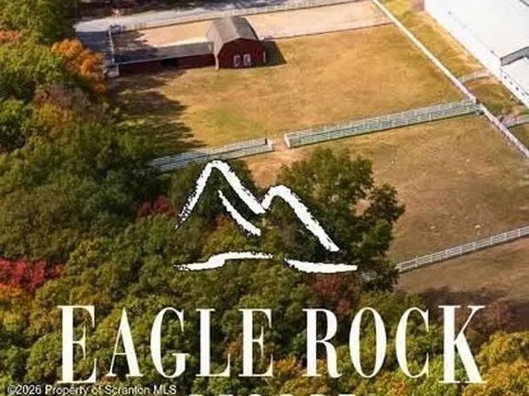 428 W Summit Rd, Hazleton, PA 18202