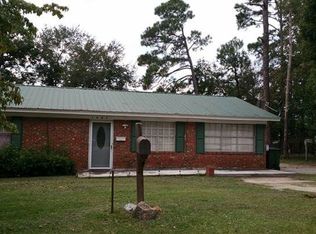 1507 June Ave N, Douglas, GA 31533